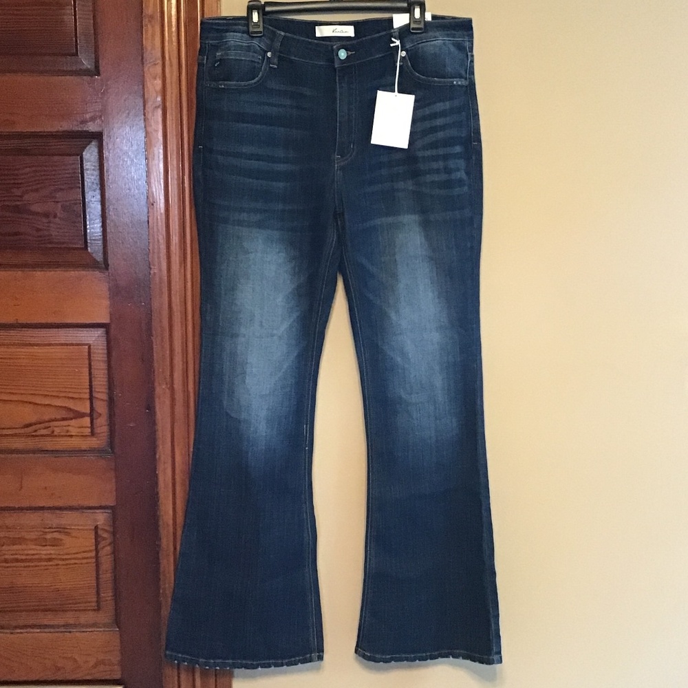 NWT KanCan Jeans 2XL
